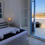 Eliza & Mike's Paros Holiday home