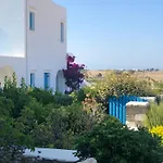 Eliza & Mike's Paros Holiday home