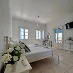 Eliza & Mike's Paros Holiday home