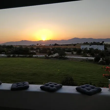 Eliza & Mike's Paros Holiday home *