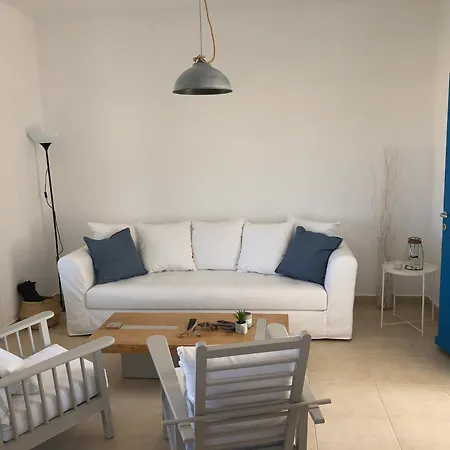 別荘 Eliza & Mike's Paros ロガラス
