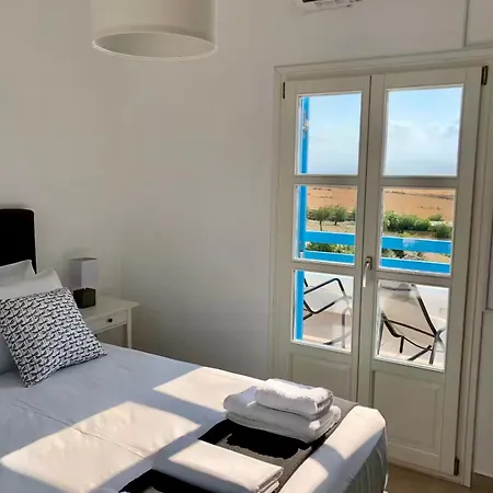 Eliza & Mike's Paros 度假居 洛加拉斯