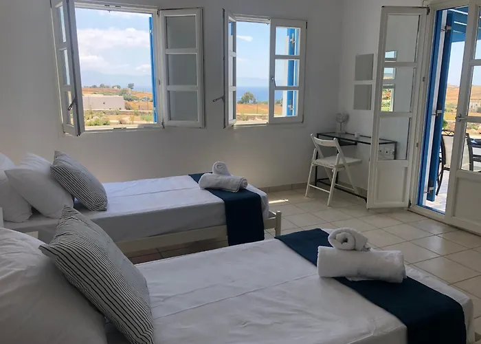 Holiday home Eliza & Mike's Paros Logaras