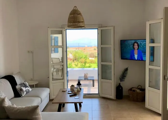 Holiday home Eliza & Mike's Paros Logaras